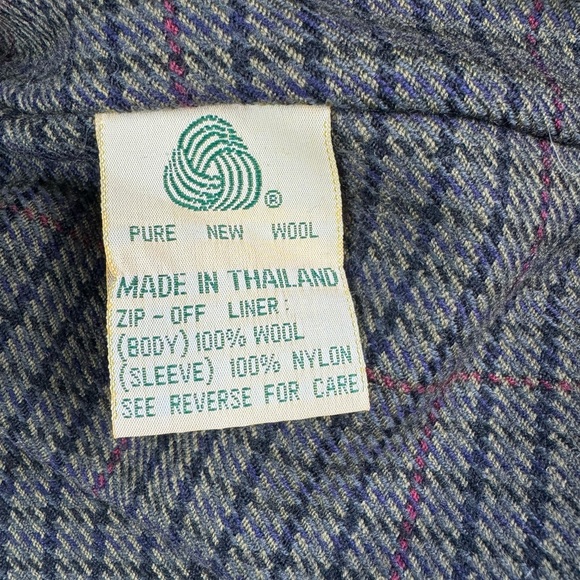 L.L. Bean VTG Wool Lined Waterproof Hooded Trench Coat Womens Medium Petite - Picture 8 of 14